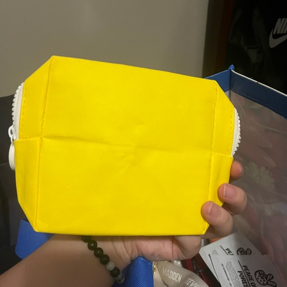 Super goop makeup case - Picture 4 of 4